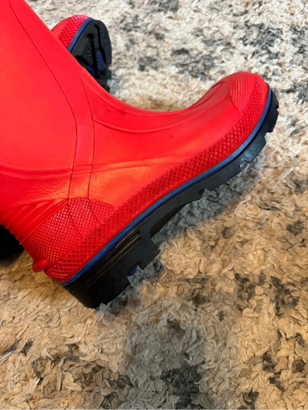 Red mens northerner size 8 Waterproof Rain Boots
